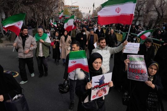 iran diadiloseis filokyvernitikes